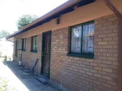 3 Bedroom House To Let in Boitekong Ext 1