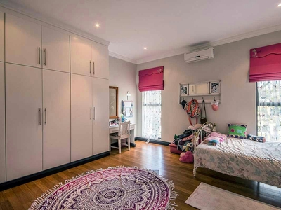 5 bedroom house for sale in uMhlanga Rocks