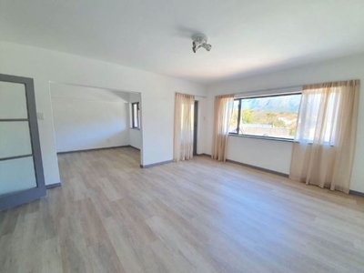 3 Bed Apartment in Claremont Upper for rent, Claremont | RentUncle