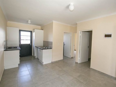 2 Bed 2 bath Apartment in Cape Town City Centre, Cape Town City Centre | RentUncle