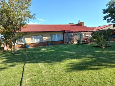 House For Sale in BLOEMSPRUIT