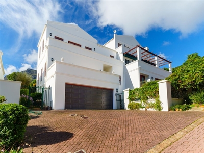 3 Bedroom House For Sale in Overkloof
