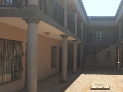 18 Bedroom House For Sale in Mahwelereng Zone B