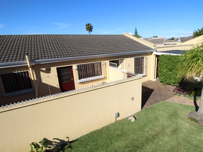 2 Bedroom townhouse to rent in Brackenfell