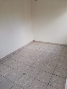 Outbuilding to rent in Chatsworth Unit 2