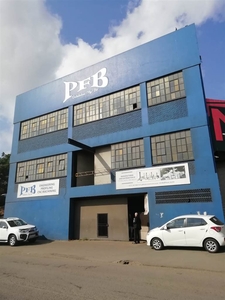 1700 m² Industrial space in Bluff