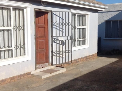 2 Bedroom house for sale in Bram Fischerville, Soweto