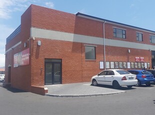 2 Bedroom Apartment / Flat To Rent In Grassy Park