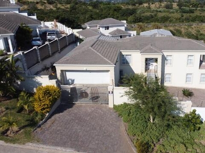 5 bedroom, East London Eastern Cape N/A