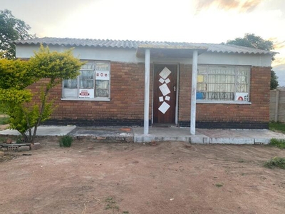 House For Sale In Seshego D, Polokwane