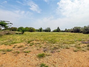 5 010 m² Land available in Blue Hills