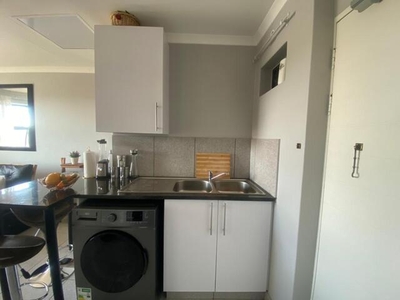 Apartment For Sale In Riverside View Ext 35, Midrand