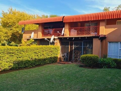 Apartment For Sale In Safari Gardens, Rustenburg