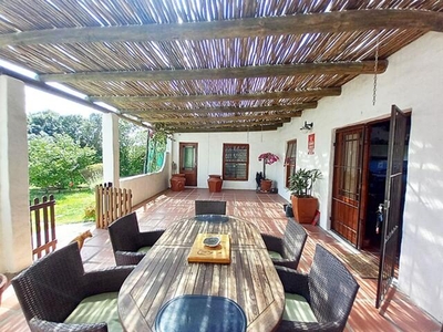 House For Rent In Struisbaai, Western Cape