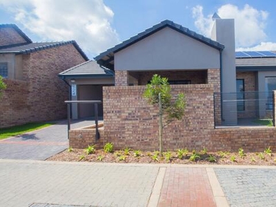 House For Sale In Honeydew, Roodepoort