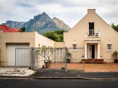 House For Sale In Mowbray, Cape Town