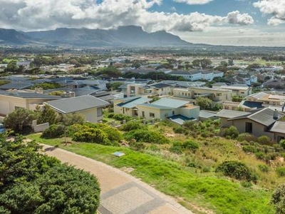 Lot For Sale In Stonehurst Mountain Estate, Cape Town