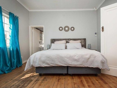 6 bedroom, Krugersdorp Gauteng N/A