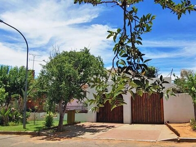 House For Sale In Ernestville, Kimberley