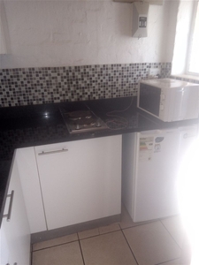 1 Bedroom Flat To Let in Grahamstown Central