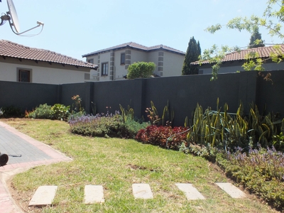 2 bedroom security estate home to rent in The Reeds