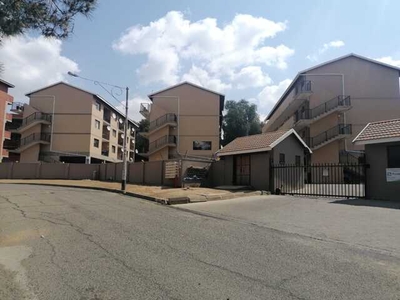 Apartment For Rent In Generaal De Wet, Bloemfontein