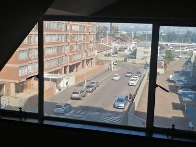 Apartment For Rent In North Beach, Durban