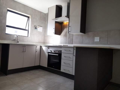 Apartment For Rent In Witpoortjie, Roodepoort