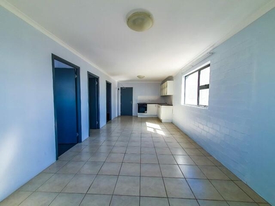 Apartment For Rent In Wynberg, Cape Town