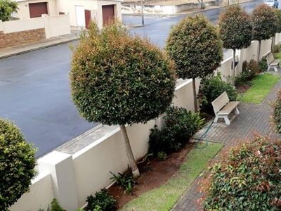Apartment For Sale In Bredasdorp, Western Cape
