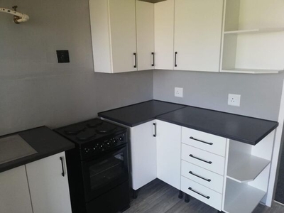 Apartment For Sale In Dinwiddie, Germiston