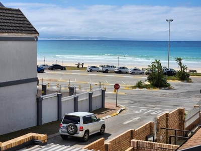 Apartment For Sale In Jeffreys Bay Central, Jeffreys Bay