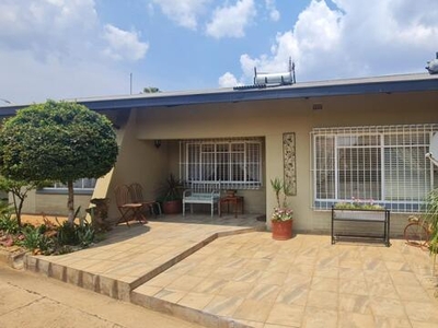 Apartment For Sale In Lydenburg, Mpumalanga