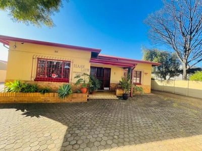 Commercial Property For Sale In Kempton Park Central, Kempton Park