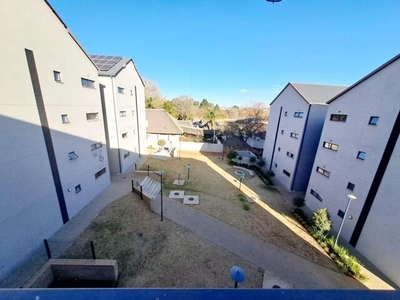 House For Rent In Clubview, Centurion