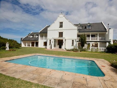 House For Sale In Aalwyndal, Mossel Bay