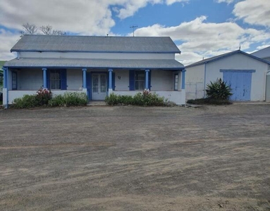 House For Sale In Aberdeen, Eastern Cape
