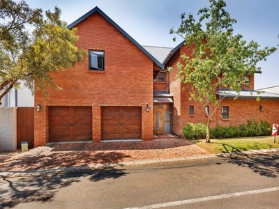 House For Sale In Heritage Hill, Centurion