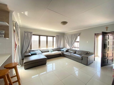 House For Sale In Ivydale, Polokwane
