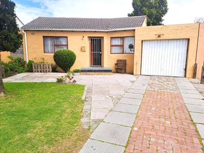 House For Sale In Northpine, Brackenfell