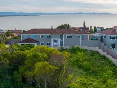 House For Sale In Santareme, St Francis Bay
