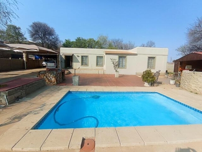 House For Sale In Vaaloewer, Vanderbijlpark