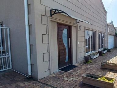 House For Sale In Wetton, Cape Town