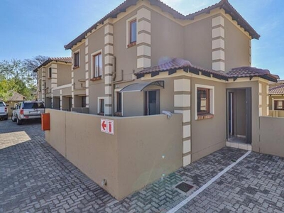 Townhouse For Sale In Montana, Pretoria