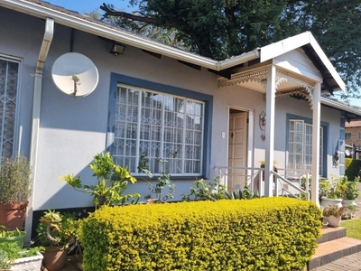 Townhouse For Sale in Waterval East