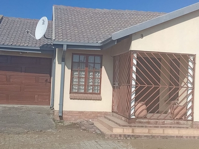 3 Bedroom House Sold in Embalenhle