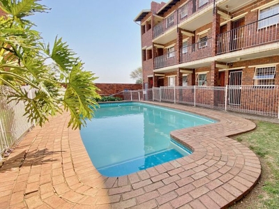 2 Bedroom apartment to rent in Ferndale, Randburg