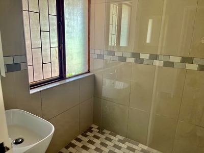 2 bedroom apartment to rent in Hyde Park (Sandton)