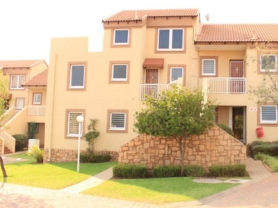 2 Bedroom apartment rented in Sunninghill, Sandton