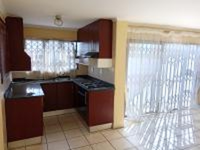 3 Bedroom House to Rent in Spruitview - Property to rent - M